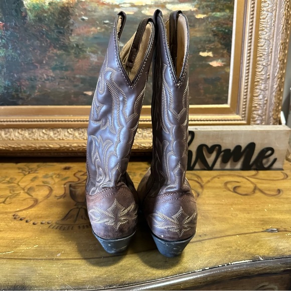 Laredo Women's Western Leather Cowboy Boots Brown Size 10 M Beautiful Pattern - Picture 9 of 16